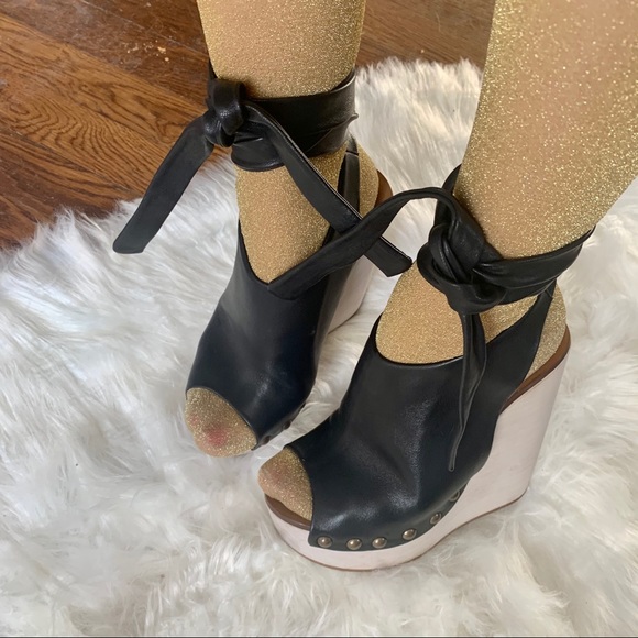 Chloe Wood and Leather Tie Wedges - Picture 2 of 7